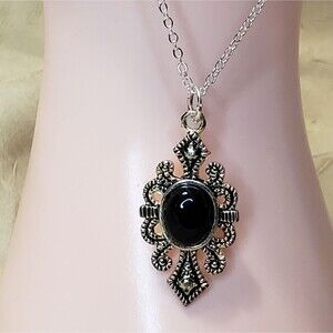 Black Onyx Dangle Earrings and necklace